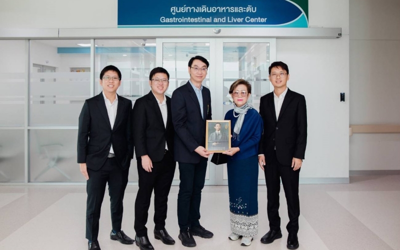 สุไทโยฯ ร่วมแบ่งปัน มอบ 200,000 บาท สนับสนุนงานวิจัยและช่วยเหลือผู้ป่วย หน่วยงาน ทางเดินอาหาร และ ตับ โรงพยาบาลศิริราช